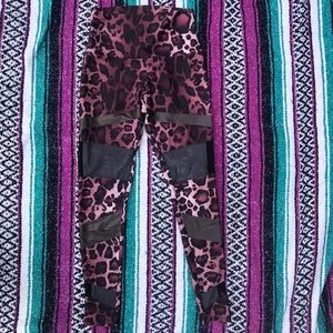 ONZIE high-waisted yoga leggings